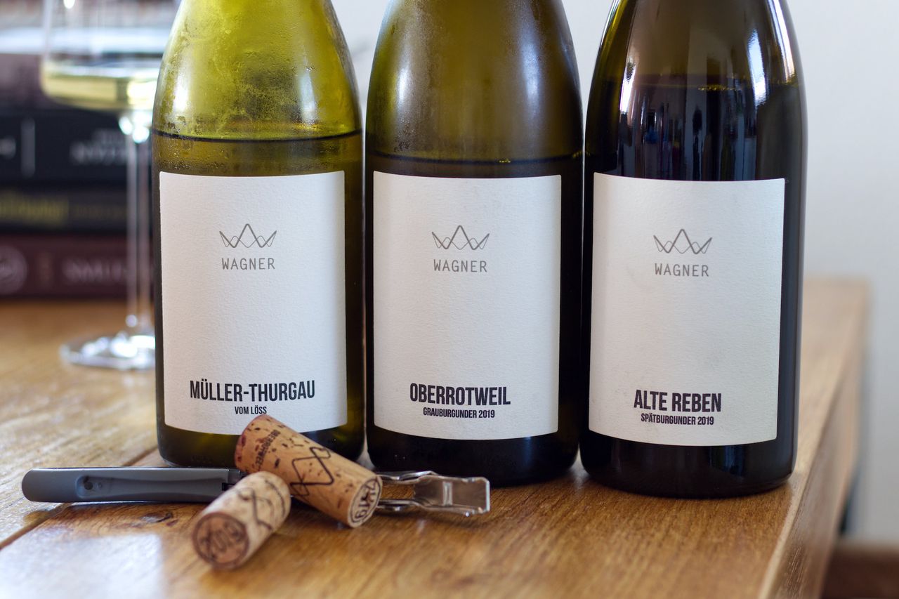 Three Bottles Peter · saufwein Wagner